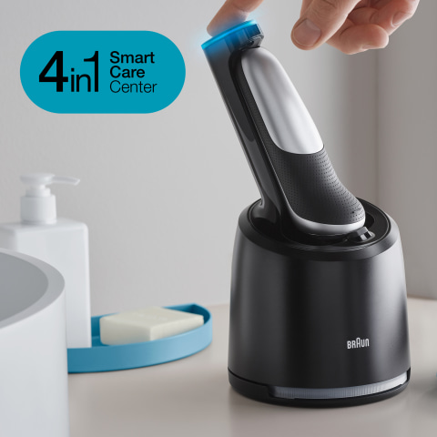 Braun Series 7 7071cc Flex Electric Razor for Men with SmartCare