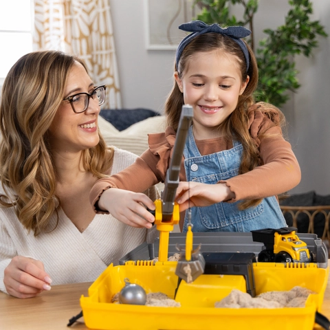 Kinetic Sand Sand Construction Box
